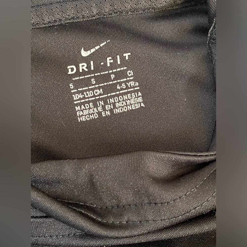 Nike Grey Dri Fit Black Orange Swoosh Logo Long Sleeve Shirts Tee Boy’s Size 5 - Picture 12 of 13